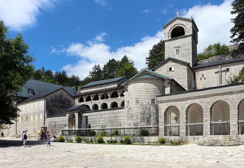 Crnogorski dužnosnici pozivaju na mir uoči ustoličenja mitropolita SPC